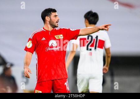 Stoccarda, Germania. 31 ottobre 2023. Calcio: DFB Cup, VfB Stuttgart - 1. FC Union Berlin, 2° round, MHPArena. I gesti di Kevin Volland di Union Berlin. Credito: Tom Weller/dpa - NOTA IMPORTANTE: conformemente ai requisiti della DFL Deutsche Fußball Liga e della DFB Deutscher Fußball-Bund, è vietato utilizzare o far utilizzare fotografie scattate nello stadio e/o della partita sotto forma di immagini di sequenza e/o serie di foto simili a video./dpa/Alamy Live News Foto Stock