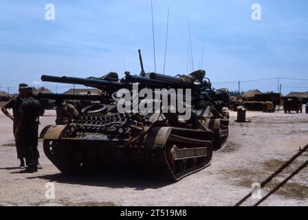 USMC M50 Ontos Light Armored Tracked Anti-Tank Vehicle M50 Ontos / United States Marine Corps leichtes Panzerabwehrfahrzeug M50 Ontos Foto Stock