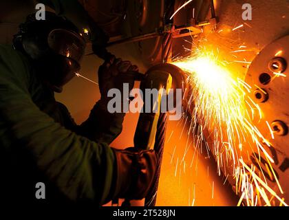 Carier aeronautico, portaerei, CVN, CVN 65, marina, persone, tipi di navi, navi, navi di superficie, Marina degli Stati Uniti, USS Enterprise Foto Stock