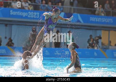 Santiago, Cile. 2 novembre 2023. Il Team Brazil si esibisce durante le squadre artistiche di nuoto routine libera dei Giochi panamericani di Santiago 2023, al Centro Acuatico, a Santiago il 2 novembre. Foto: Heuler Andrey/DiaEsportivo/Alamy Live News Credit: DiaEsportivo/Alamy Live News Foto Stock