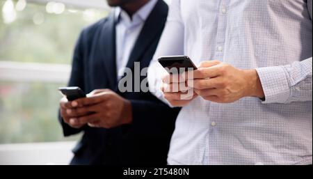 Telefono cellulare africano o cellulare Foto Stock