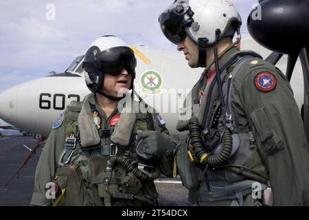 Coral Sea, Diamondbacks, F/A-18F Super Hornet, Royal Australian Air Force Air Marshal, Strike Fighter Squadron (VFA) 102, USS Kitty Hawk (CV 63) Foto Stock