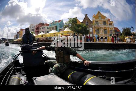 Cross-Training, Marine olandesi, NECC, RIVRON 3 Foto Stock