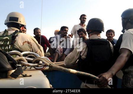 CTF 151; VBSS; USS Anzio; MSST 91104; contro-pirateria Foto Stock