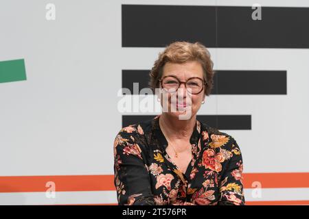 FRANCOFORTE SUL MENO, Germania - 20 ottobre 2023: Gudrun Fähndrich alla 75a Fiera del Libro di Francoforte / Buchmesse Frankfurt Foto Stock