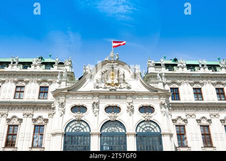 Vienna, Austria - 8 agosto 2023: Una vista dettagliata del Palazzo del Belvedere superiore Foto Stock