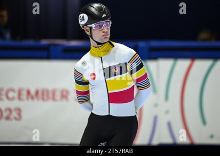 Montreal, Canada. 27 ottobre 2023. MONTREAL, CANADA - OTTOBRE 27: Adriaan DEWAGTERE durante la seconda edizione della ISU World Cup Short Track alla Maurice Richard Arena il 27 ottobre 2023 a Montreal, Canada (foto di /Orange Pictures) credito: Orange Pics BV/Alamy Live News Foto Stock