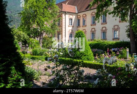 Il castello di Hofburg (XIII secolo), ex residenza dei vescovi di Bressanone, provincia di Bolzano, alto Adige, Italia settentrionale, Europa Foto Stock