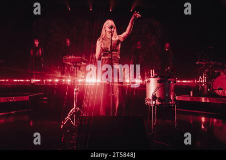 Ellie Goulding dal vivo al Fabruique Milano il 2 novembre 2023 Foto Stock