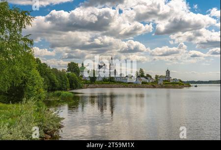 Resurrection Goritsky Monastery nel villaggio di Goritsy, regione di Vologda Foto Stock