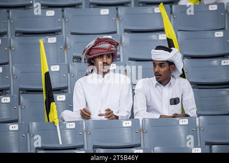 Tifosi dell'al Ittihad FC durante il giorno 12 della SAFF Roshn Saudi Pro League 2023-24 tra al Shabab FC e al Ittihad FC al King Fahd International Stadium il 3 novembre 2023 a Riyadh, in Arabia Saudita. Foto di Victor Fraile / Power Sport Images Credit: Power Sport Images Ltd/Alamy Live News Foto Stock