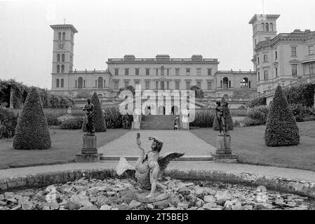 Osbourne House, la villa per le vacanze della Regina Vittoria sull'Isola di Wight, girata sul film Ilford HP5 Foto Stock