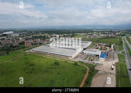 Taubate, SP, Brasile - 4 novembre 2023- Vista all'aperto dello stabilimento Embraer EVE, industria aeronautica brasiliana. Solo per uso editoriale. Foto Stock