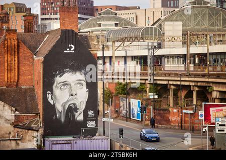 Ian Curtis murale Star & Garter pub vicino al Mayfield Park nel centro di manchester Foto Stock