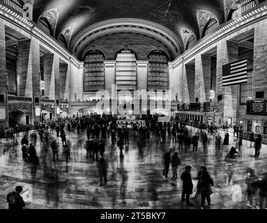 Una splendida foto del Grand Central Terminal, uno dei luoghi di interesse più rappresentativi di New York. La foto cattura la splendida architettura del terminal Foto Stock