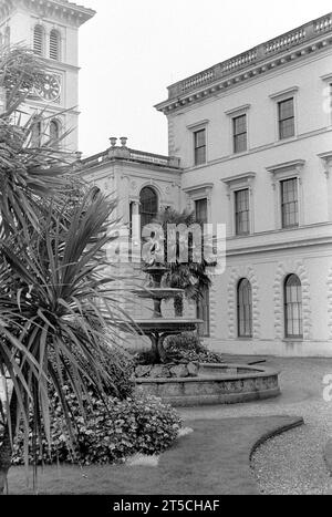 Osbourne House, la villa per le vacanze della Regina Vittoria sull'Isola di Wight, girata sul film Ilford HP5 Foto Stock