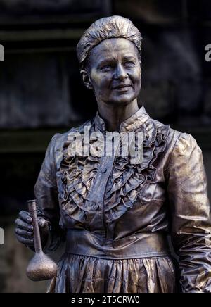 Painted Woman che si esibisce all'Edinburgh Fringe Festival Foto Stock