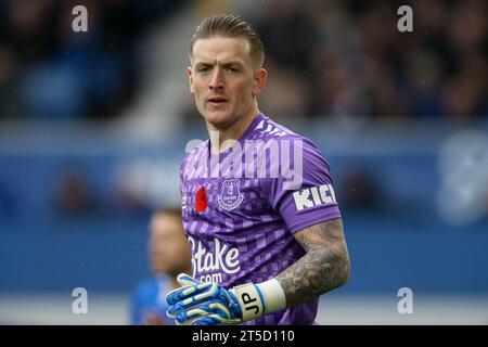 Liverpool, Regno Unito. 4 novembre 2023. Jordan Pickford, il portiere dell'Everton. Partita di Premier League, Everton contro Brighton e Hove Albion al Goodison Park di Liverpool sabato 4 novembre 2023. Questa immagine può essere utilizzata solo per scopi editoriali. Solo per uso editoriale, foto di Chris Stading/Andrew Orchard fotografia sportiva/Alamy Live news credito: Andrew Orchard fotografia sportiva/Alamy Live News Foto Stock