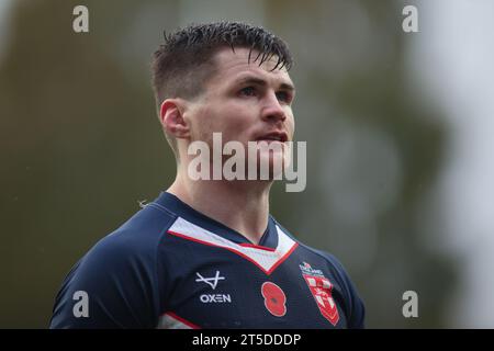 Leeds, Regno Unito. 4 novembre 2023. AMT Headingley Stadium, Leeds, West Yorkshire, 4 novembre 2023. Rugby League International test England Rugby League vs Tonga Rugby League Jon Bateman of England Rugby League credito: Touchlinepics/Alamy Live News Foto Stock