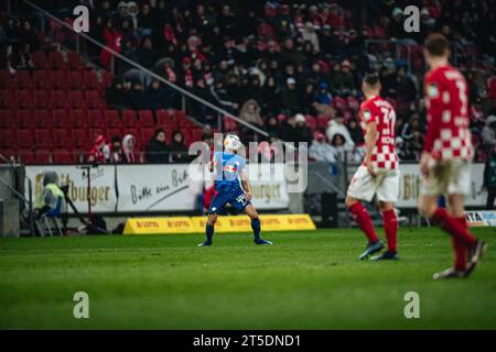 Magonza, Germania. 4 novembre 2023. MAGONZA, GERMANIA - 4. Novembre: 44 Kampl Kevin durante la partita di Bundesliga Football tra 1.FSV Mainz 05 e RB Leipzig alla MEWA Arena il 4. Novembre 2023 a Magonza, Germania. (Foto di Dan o' Connor/ATP Images) (o'CONNOR Dan /ATP/SPP) credito: SPP Sport Press Photo. /Alamy Live News Foto Stock