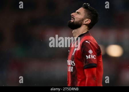 Milano, Italia. 4 novembre 2023. Olivier Giroud dell'AC Milan sembra smentito durante la partita di Coppa Italia tra l'AC Milan e l'Udinese calcio. Crediti: Nicolò campo/Alamy Live News Foto Stock