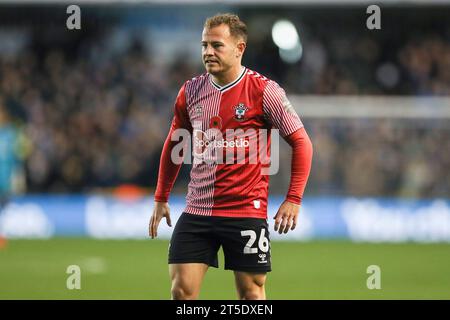 Londra, Regno Unito. 4 novembre 2023. Il centrocampista di Southampton Ryan Fraser (26) durante la partita del Millwall FC contro Southampton FC Skybet EFL Championship tenutasi a Den, Londra, Inghilterra, Regno Unito il 4 novembre 2023 Credit: Every Second Media/Alamy Live News Foto Stock