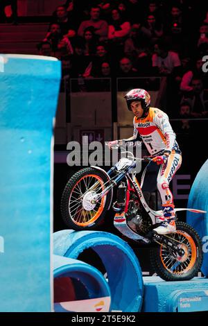 Madrid Arena, Madrid, Spagna. 4 novembre 2023. FIM X-Trial World Championship. Toni Bou (Spa). Crediti: EnriquePSans/Alamy Live News Foto Stock