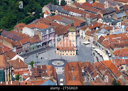 Piazza del Consiglio a Brasov (Romania), vecchio Municipio Foto Stock