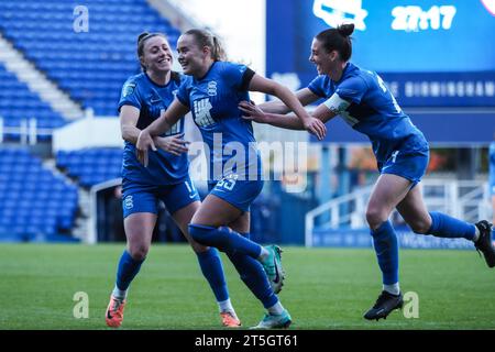 Birmingham, Regno Unito. 5 novembre 2023. Birmingham, Inghilterra, 5 novembre 2023: Charlie Devlin (23 Birmingham) segna il primo gol durante la partita di fa Womens Championship tra Birmingham City e Reading al St Andrews Stadium di Birmingham, Inghilterra (Natalie Mincher/SPP) credito: SPP Sport Press Photo. /Alamy Live News Foto Stock