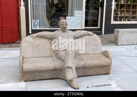 Scultura di Álvaro Cunqueiro, A Coruña, Galizia, Spagna nordoccidentale, Europa Foto Stock