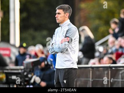 Slough, Regno Unito, 5 novembre 2023. Ben Davies durante la prima partita di fa Cup tra Slough Town FC e Grimsby Town FC ad Arbour Park, Slough UK.Credit: Jon Corken Foto Stock