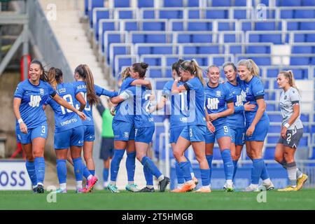 Birmingham, Regno Unito. 5 novembre 2023. Birmingham City celebra l'obiettivo preso durante la partita del campionato fa Womens tra Birmingham City Women e Reading Women tenutasi a St Andrews, Birmingham, Inghilterra il 5 novembre 2023. Foto di Stuart Leggett. Solo per uso editoriale, licenza necessaria per uso commerciale. Nessun utilizzo in scommesse, giochi o pubblicazioni di un singolo club/campionato/giocatore. Credito: UK Sports Pics Ltd/Alamy Live News Foto Stock