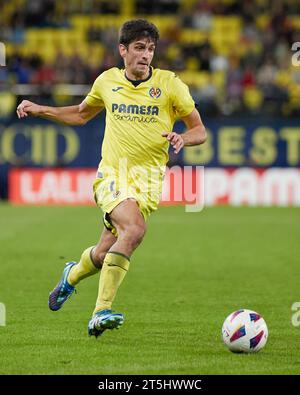 Villarreal, Spagna. 5 novembre 2023. Gerard Moreno del Villarreal CF durante la partita di la Liga tra il Villarreal CF e l'Athletic Club ha giocato allo Stadio la Cerámica il 5 novembre a Villarreal, in Spagna. (Foto di Jose Torres/PRESSINPHOTO) crediti: PRESSINPHOTO SPORTS AGENCY/Alamy Live News Foto Stock