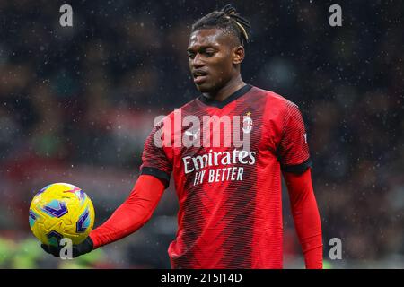 Milano, Italia. 4 novembre 2023. Rafael Leao del Milan ha visto durante la partita di serie A del 2023-24 tra il Milan e l'Udinese calcio allo Stadio San Siro. Punteggio finale; Udinese calcio 1 : 0 AC Milan. (Foto di Fabrizio Carabelli/SOPA Images/Sipa USA) credito: SIPA USA/Alamy Live News Foto Stock