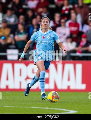 Borehamwood, Regno Unito. 5 novembre 2023. Laia Aleixandri del Manchester City durante la partita Arsenal Women FC contro Manchester City Women's Super League al Meadow Park Stadium, Borehamwood, Inghilterra, Regno Unito il 5 novembre 2023 credito: Every Second Media/Alamy Live News Foto Stock