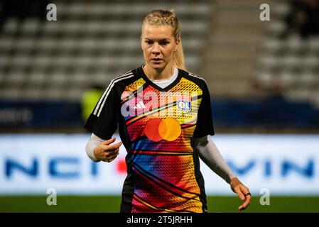 Parigi, Francia. 5 novembre 2023. ADA Hegerberg dell'Olympique Lyonnais si scalda davanti al campionato francese femminile, D1 Arkema partita di calcio tra il Paris FC e l'Olympique Lyonnais (Lione) il 5 novembre 2023 allo stadio Sébastien Charléty di Parigi, Francia - foto Melanie Laurent/A2M Sport Consulting/DPPI Credit: DPPI Media/Alamy Live News Foto Stock