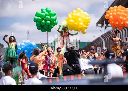 SAN PAOLO, Brasile. 5 novembre 2023. Performer durante il GP DO BRASIL DE FORMULA 1, autodromo de Interlagos - F1 GP BRAZIL 2023 - Formel 1 Grand Prix Brasilien - Formula 1, Formel 1, formule 1 - immagine a pagamento - Photo Credit: © Victor ELEUTERIO/ATP (ELEUTERIO Victor /ATP/SPP) Credit: SPP Sport Press Photo. /Alamy Live News Foto Stock