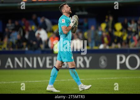 Villarreal, Spagna. 5 novembre 2023. Unai Simon dell'Athletic Club durante la partita di la Liga tra il Villarreal CF e l'Athletic Club ha giocato allo stadio la Cerámica il 5 novembre a Villarreal, in Spagna. (Foto di Jose Torres/PRESSINPHOTO) crediti: PRESSINPHOTO SPORTS AGENCY/Alamy Live News Foto Stock