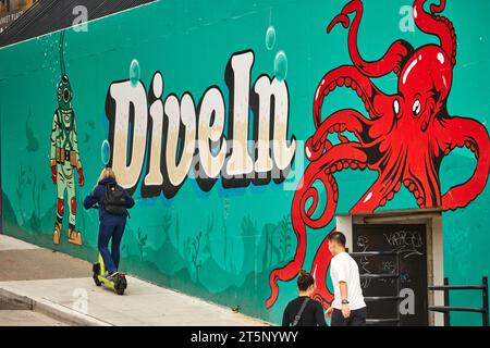 Tuffati nel murale di Seattle, Washington, Stati Uniti Foto Stock