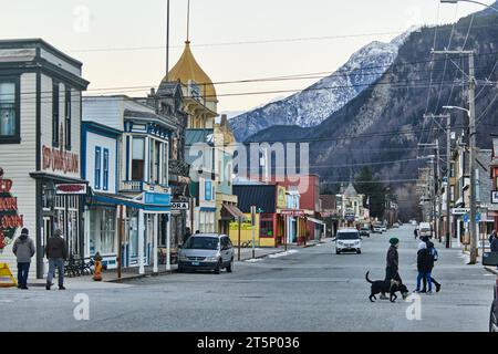 Skagway è una città compatta nel sud-est dell'Alaska, Broadway High Street in inverno Foto Stock