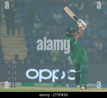 Nuova Delhi, Delhi, India. 6 novembre 2023. Mahmudullah Riyad del Bangladesh durante la partita n. 38 della ICC Men's Cricket World Cup (ODI) tra Sri Lanka e Bangladesh all'Arun Jaitley Stadium, New Delhi, India, il 6 novembre 2023 (Credit Image: © Avijit Das/ZUMA Press Wire) SOLO USO EDITORIALE! Non per USO commerciale! Foto Stock