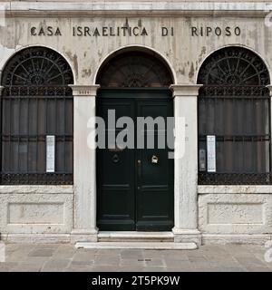 Casa di riposo ebraica, pensione kosher Giardino dei Melograni. Campo del Ghetto nuovo, campo del nuovo Ghetto. Sestiere di Cannaregio. Venezia. Italia, Europa Foto Stock