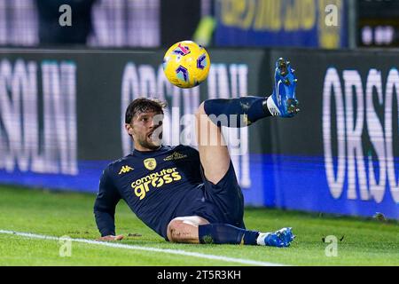 Frosinone, Italia. 6 novembre 2023. Bartosz Bereszynski dell'Empoli FC durante il match di serie A Tim tra Frosinone calcio e Empoli calcio allo Stadio Benito Stirpe il 6 ottobre 2023 a Frosinone, Italia. Crediti: Giuseppe Maffia/Alamy Live News Foto Stock