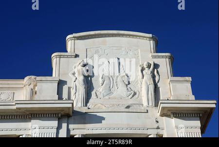 Dettaglio art deco del famoso Hyatt Regency Palais de la Mediterranee Hotel di Nizza Foto Stock