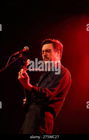 Nick Waterhouse bei einem Konzert im Huxleys Neue Welt a Berlino, 6. Novembre 2023. Nick Waterhouse Konzert Berlin *** Nick Waterhouse ad un concerto all'Huxleys Neue Welt di Berlino, 6 novembre 2023 Nick Waterhouse Concert Berlin Credit: Imago/Alamy Live News Foto Stock