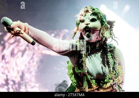 Milano, Italia. 6 novembre 2023. Melanie Martinez si esibisce dal vivo in concerto al Mediolanum Forum di Milano. (Foto di Mairo Cinquetti/SOPA Images/Sipa USA) credito: SIPA USA/Alamy Live News Foto Stock