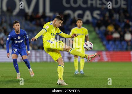 Javi Hernandez di Cadice visto in azione durante la partita di la Liga 2023–24 tra Getafe e Cadice al Coliseum Stadium. Punteggio finale; Getafe 1:0 Cadice. (Foto di Guillermo Martinez / SOPA Images/Sipa USA) Foto Stock