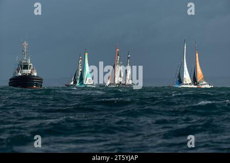 BEYOU Jérémie (fra), CAMMAS Franck (fra), Charal, GOODCHIL Sam (gbr), KOCH Antoine (fra), for the Planet, BESTAVEN Yannick (fra), PULVE Julien (fra), Maître Coq V, azione all'inizio della 16a edizione della Transat Jacques Vabre, gara di yachting da le Havre, Francia a Fort de France, Martinica, il 7 novembre 2023 - foto Pierre Bourras / DPPI Foto Stock