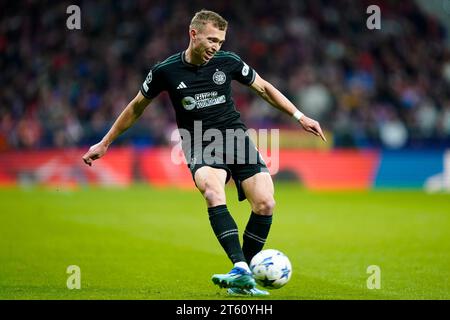 Madrid, Spagna. 7 novembre 2023. Alistair Johnston del Celtic FC durante la partita di UEFA Champions League, gruppo e, tra Atletico de Madrid e Celtic FC ha giocato al Civitas Mertropolitano Stadium il 7 novembre 2023 a Madrid, in Spagna. (Foto di Alex Carreras/Imago) credito: PRESSINPHOTO SPORTS AGENCY/Alamy Live News Foto Stock