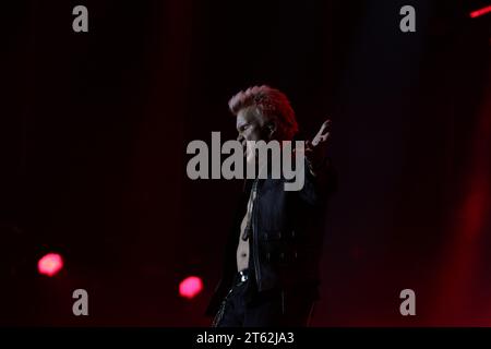 8 novembre 2023, Toluca, Stato del Messico, Messico: 5 novembre, 2023, Toluca, Messico: il cantante britannico William Michael Albert Broad, conosciuto come Billy Idol, si esibisce sul palco come parte del festival metal Hell and Heaven al foro Pegaso. Il 5 novembre 2023 a Toluca, Messico. (Immagine di credito: © Ismael Rosas/eyepix via ZUMA Press Wire) SOLO USO EDITORIALE! Non per USO commerciale! Foto Stock